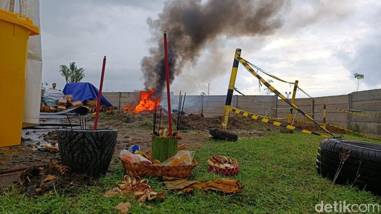 Pawang Cuaca Pawang hujan di gelaran MotoGP Mandalika.