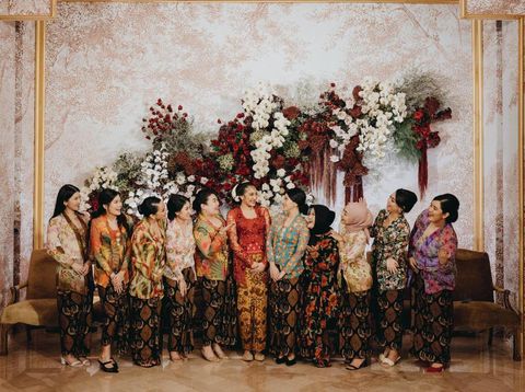 Prosesi Midodareni Jelang Pernikahan Putri Tanjung dan Guinandra Jatikusumo