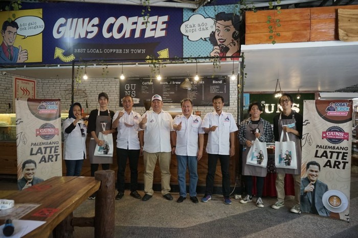 Relawan Erick Thohir Gelar Kontes Racik Kopi dan Aksi Sosial di Sumsel