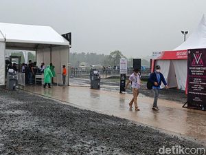 Duet Modifikasi Cuaca & Pawang Gak Mempan, Mandalika Hujan!