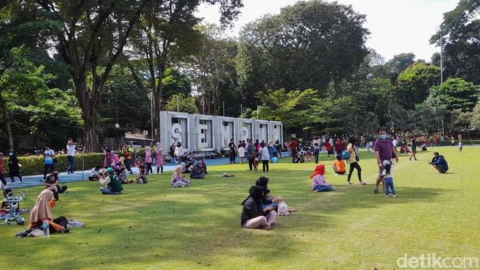 Suasana Lapangan Sempur Bogor.