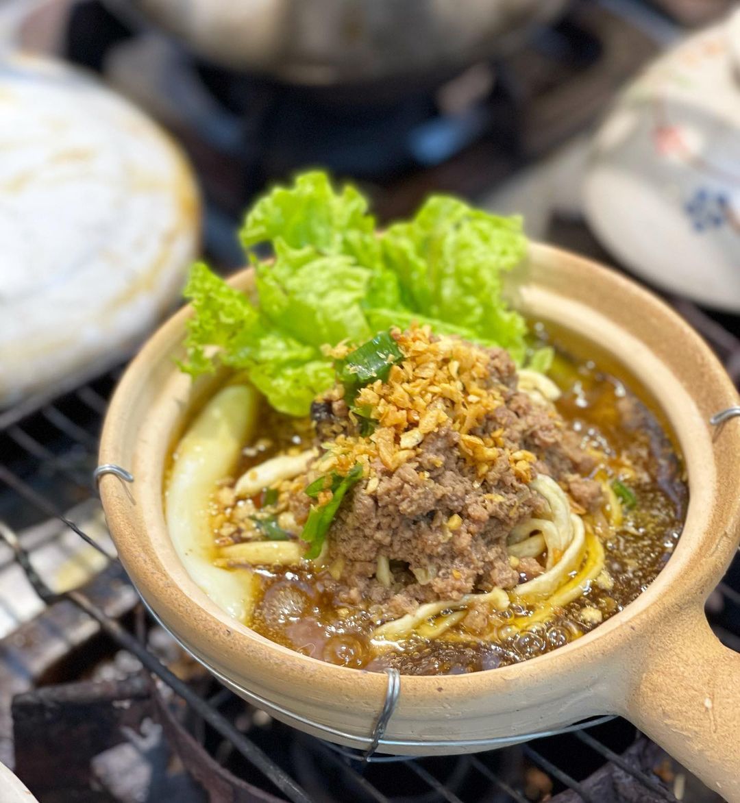 Tempat Makan Claypot Hits di Jakarta, Bandung, dan Yogyakarta