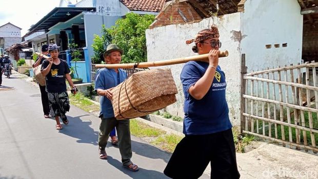 Tradisi Resik Lawon Banyuwangi