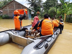 Diguyur Hujan Selama Hampir Sepekan, 3 Kecamatan di Cilacap Dilanda Banjir