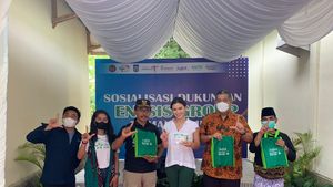 Enesis Bagikan Healthy Kit untuk 300 Hunian Pariwisata di Mandalika