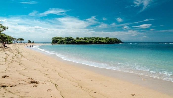 Ilustrasi objek wisata pantai.