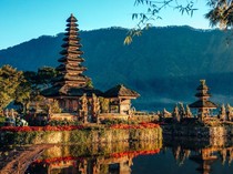 H+4 Lebaran, Wisatawan Pilih Terbang ke Bali