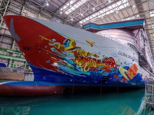 Kapal Pesiar Terbesar di Dunia Mau Dijual, tapi Kok Belum Jadi?