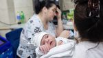 Lahir di Tengah Perang, Bayi-bayi di Ukraina Menanti Bertemu Orang Tua