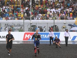 Lihat Lagi Aksi Para Pembalap MotoGP Usai Balapan di Mandalika