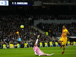 Courtois: Kekalahan Madrid di El Clasico Cuma Kebetulan