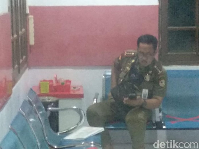 Mantan Ketua Satgas COVID-19 Jember Mat Satuki