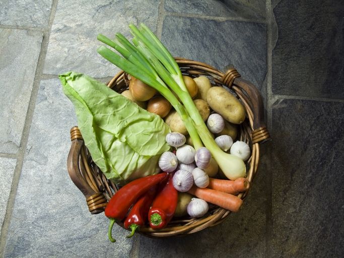 Menangkal hujan dengan bumbu dapur