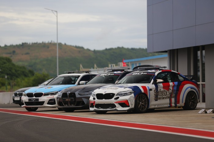 Mobil-mobil BMW Jadi Safety Car MotoGP Mandalika