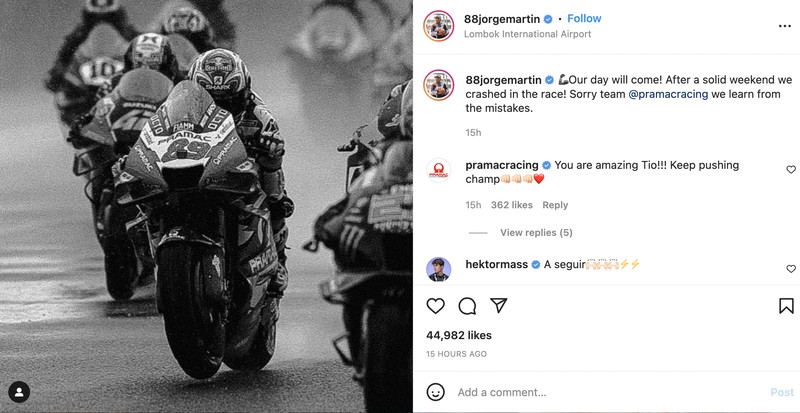 Pebalap MotoGP terima kasih