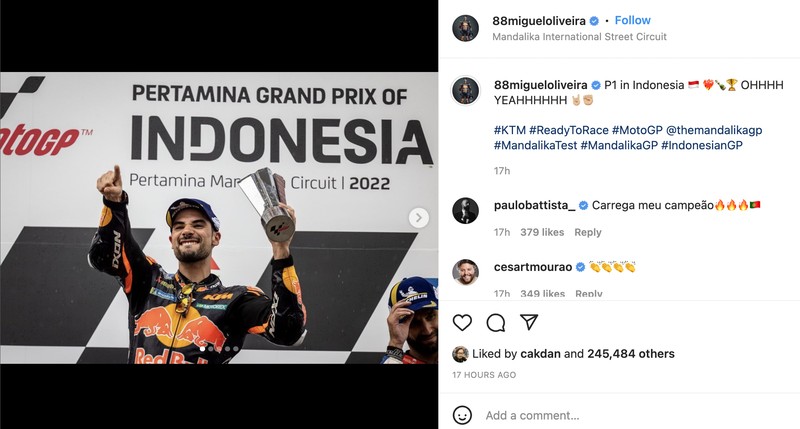 Pebalap MotoGP terima kasih
