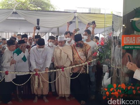 Pembukaan Pasar Turi Baru