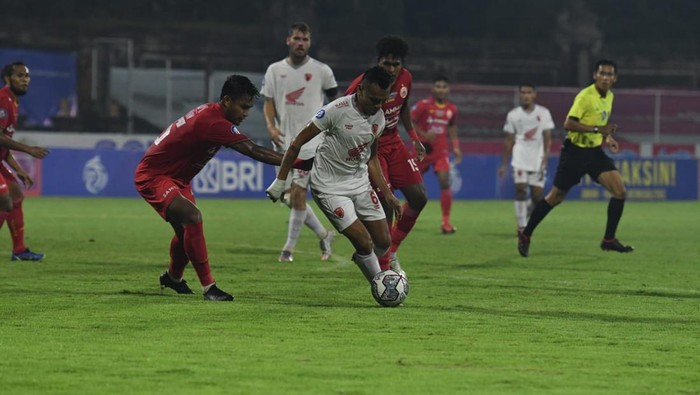 PSM Makassar Vs Persija Jakarta.