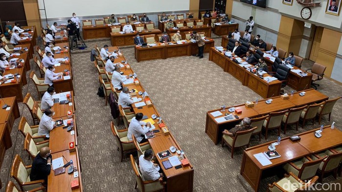 Rapat Komisi III DPR dengan Kadensus 88-BNPT (Eva Safitri/detikcom).