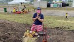 Rara Istiati Wulandari,si Pawang Hujan Mandalika yang Doyan Makan Soto