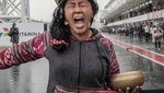 Rara Istiati Wulandari,si Pawang Hujan Mandalika yang Doyan Makan Soto