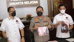 Penampakan Roby Geisha Hat-trick Ditangkap Polisi karena Ganja