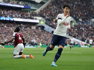 Tottenham Vs West Ham: Son Brace, Spurs Menang 3-1