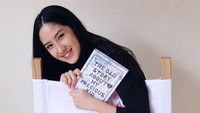 Tamara Tyasmara juga punya banyak momen cantik saat tengah menikmati waktu sendiri. (dok. Instagram @tamaratyasmara)