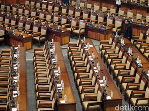 Undang Undang: Pengertian, Syarat Berlaku hingga Bedanya dengan Hukum