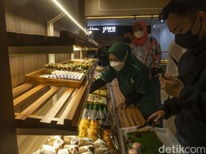 Merapaattt..., Ada Pusat Jajanan Pasar di Sarinah