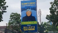 Selain itu, saat disinggung kapan dirinya dilantik menjadi wali kota definitif, Yana juga belum mengetahui informasi tersebut. Belum ada kabar terbaru soal jadwal pelantikan.  