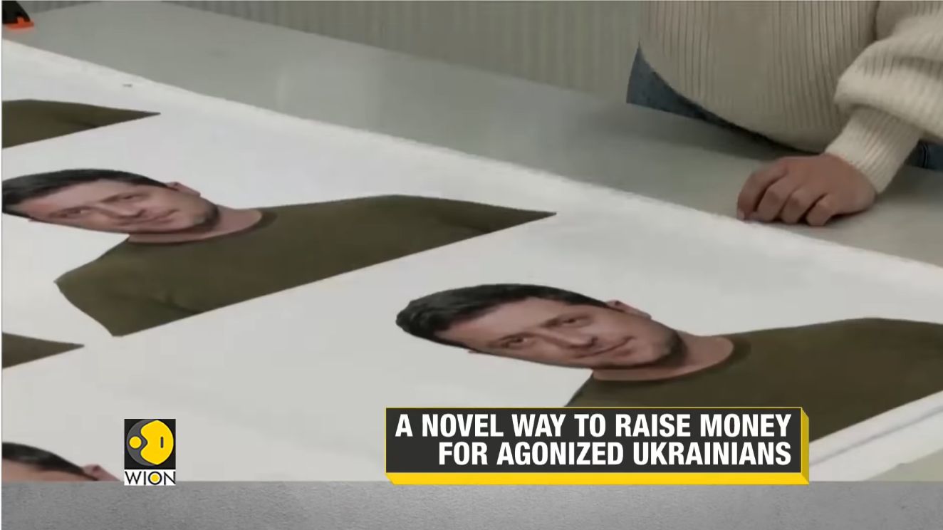 Bantal Presiden Ukraina Volodymyr Zelensky