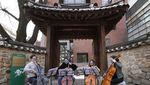 Mahasiswa Ini Bermain Cello, Berharap Rusia-Ukraina Segera Berdamai
