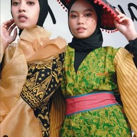 Sebenarnya ditinggalin gitu sih karena tiba-tiba dia suka dan deket sama yang lain. Tapi aku malu itu drama pas masih kuliah soalnya, tuturnya. Foto: Dok. Instagram @amalia.idris.