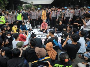 Pengamat Puji Cara Ganjar Buka Dialog dengan Pendemo Desa Wadas