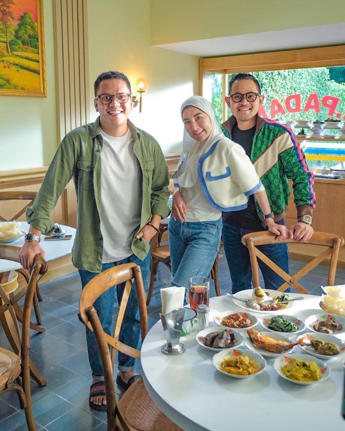 Gilang Juragan 99 Kulineran Gilang Juragan 99 Kulineran