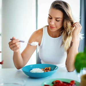 8 Pengganti Nasi untuk Diet yang Lezat dan Mengenyangkan 8 Pengganti Nasi untuk Diet yang Lezat dan Mengenyangkan