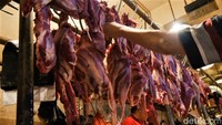 Harga tersebut belum turun sejak tanggal 15 Maret hingga 22 Maret 2022 berdasarkan data yang disajikan situs PIHPS nasional.