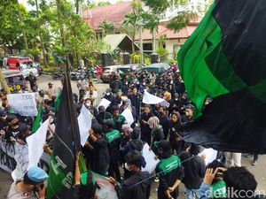Gaduh Minyak Goreng, Mahasiswa di Malang Desak Mendag Dicopot