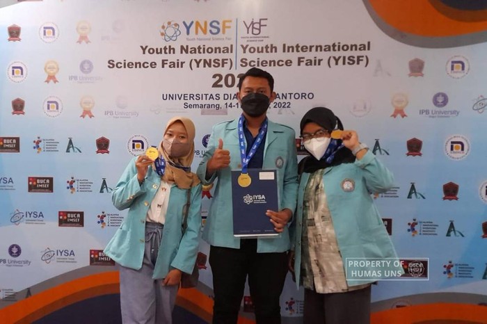Mahasiswa UNS raih medali emas lewat aplikasi Sastra Healing.