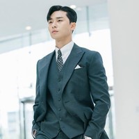 Tak banyak yang tahu bahwa Park Seo Joon lahir dengan nama Park Yong Kyu. Karena itu sang aktor hanya memakai nama tersebut saat membuat donasi. Foto: Dok. Instagram