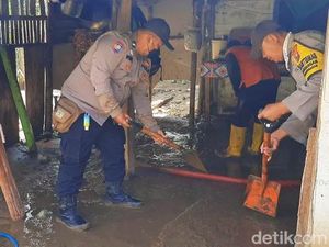 Banjir di Pesanggaran Banyuwangi Surut, Tanggul Diperbaiki