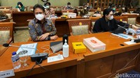 Menteri Kesehatan Budi Gunadi Saidikin menghadiri rapat di Komisi IX DPR RI, Kompleks Parlemen Senayan, Jakarta, Selasa (21/3/2022).