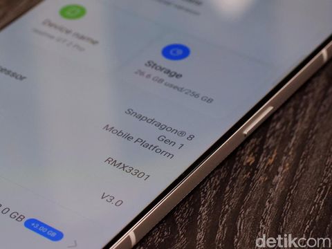 Realme GT 2 Pro Realme GT 2 Pro