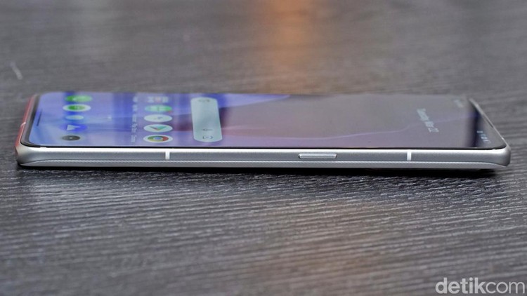 Realme GT 2 Pro Realme GT 2 Pro