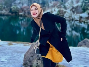 Ria Ricis dan Kehebohan Siaran Langsung saat Buang Air Kecil