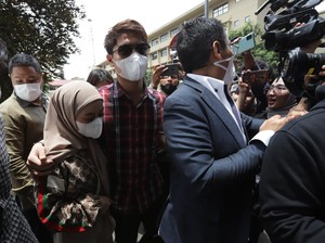 Rizky Billar Kembalikan Rp 10 Juta dari Doni Salmanan ke Polisi