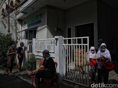 Lebih Murah dari Pasaran, Minyak Goreng Ini Diserbu Emak-emak