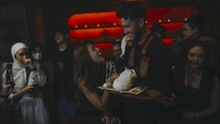 Wulan Guritno akhirnya mengunggah foto Sabda Ahessa di akun Instagramnya. Setelah fotonya memeluk putra Sys NS itu viral, Wulan Guritno sempat menjawab saat ditanya soal jdodoh, Jodoh nggak usah dicari, datang. Foto: dok. Instagram Wulan Guritno
