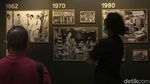 Relief Era Bung Karno Dipajang di Sarinah, Cek Yuks...